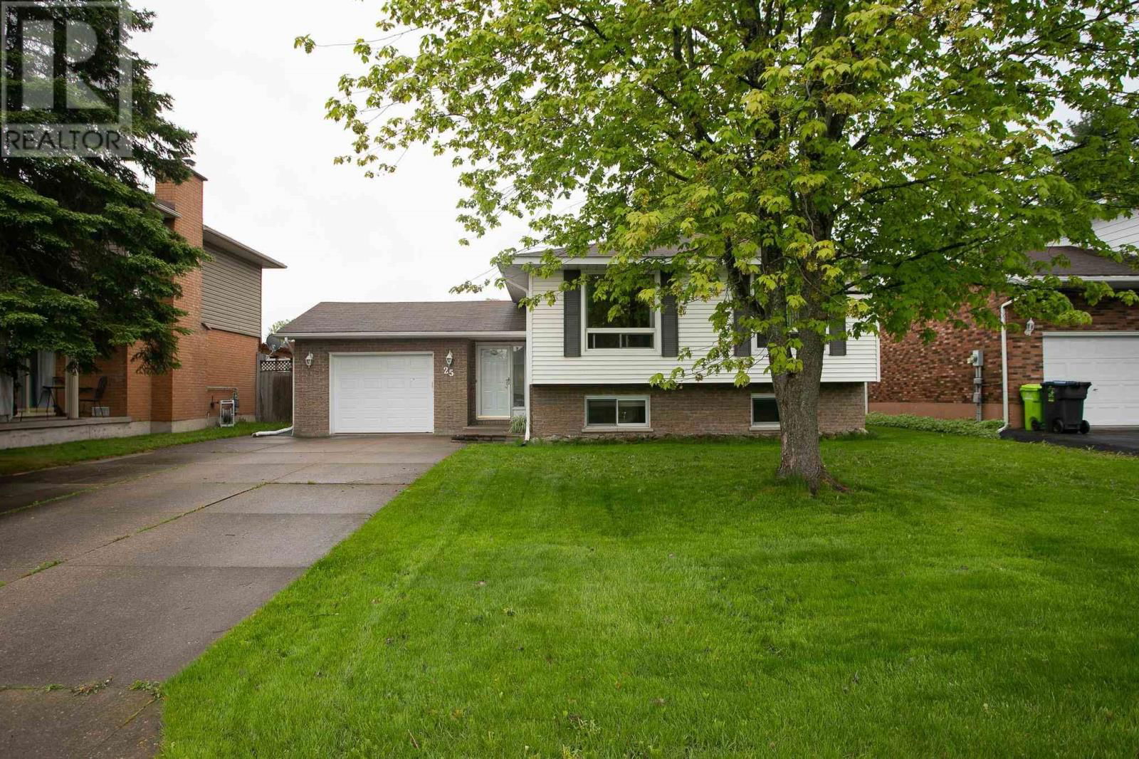 25 HEALY ST Image 2