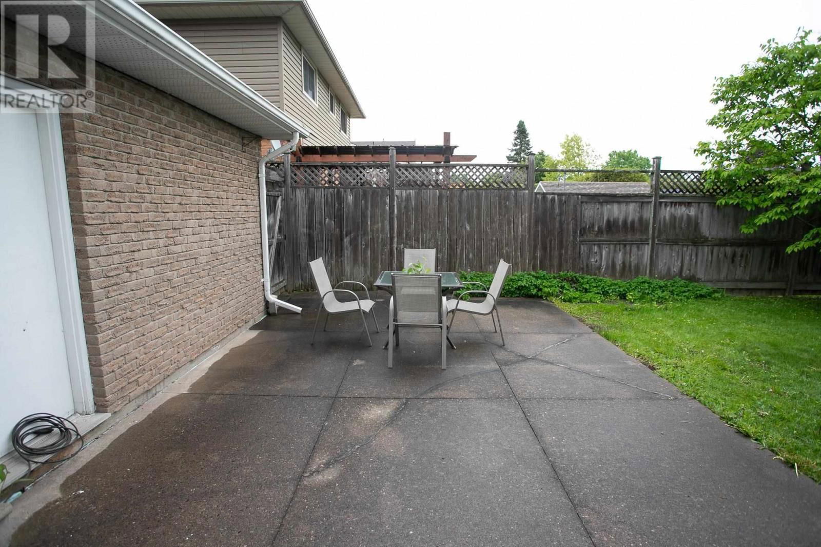 25 HEALY ST Image 4