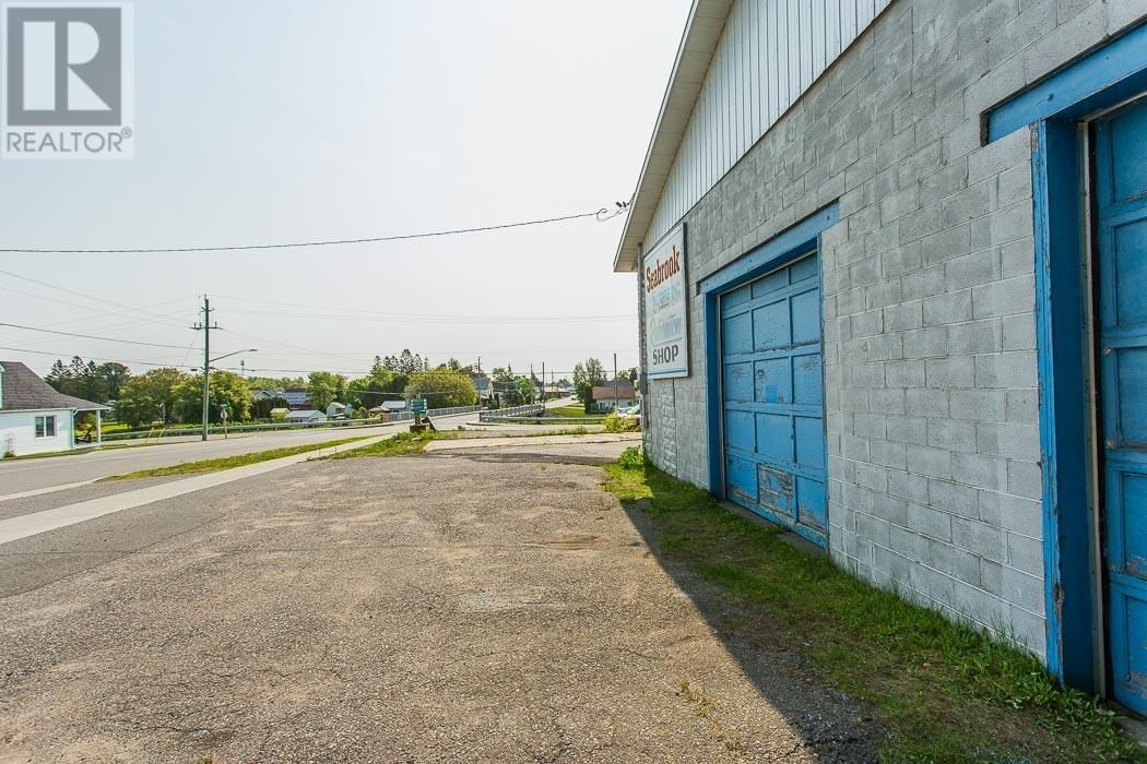 7 FRANCES ST Image 11