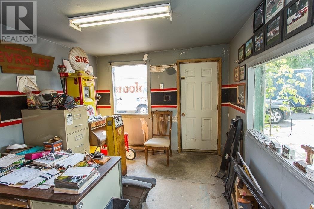 7 FRANCES ST Image 13