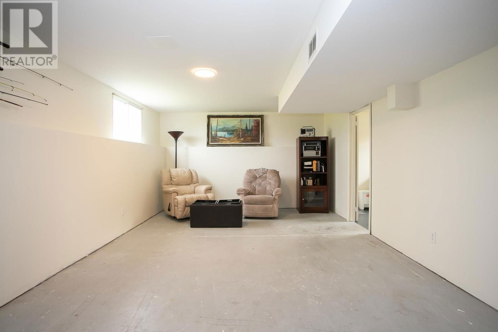 188 LAKE GEORGE RD Image 30