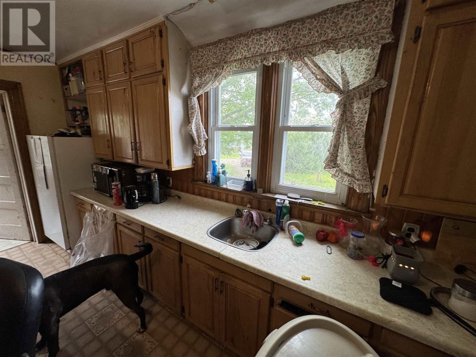 504 MCPHAIL RD Image 12