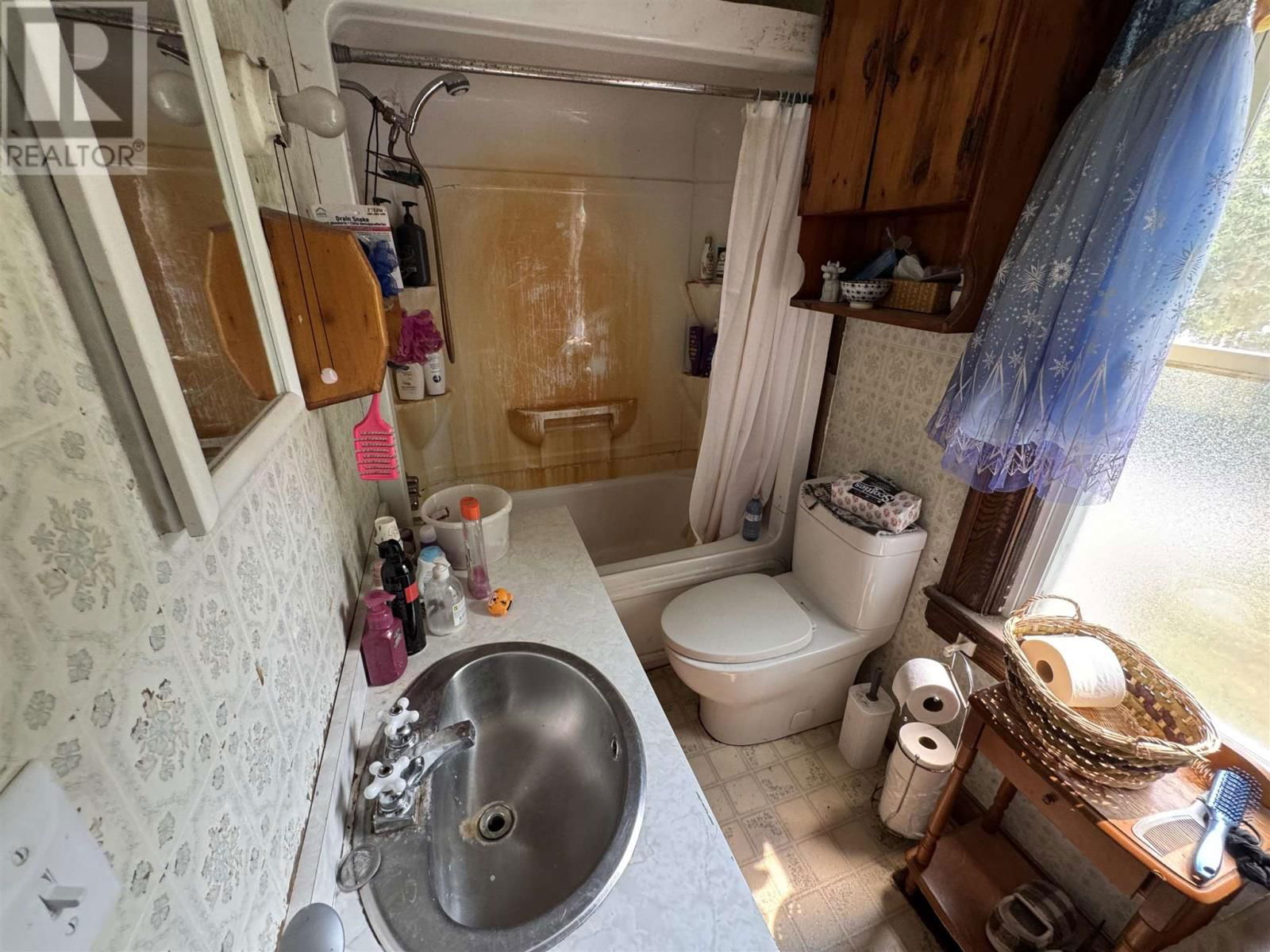 504 MCPHAIL RD Image 14