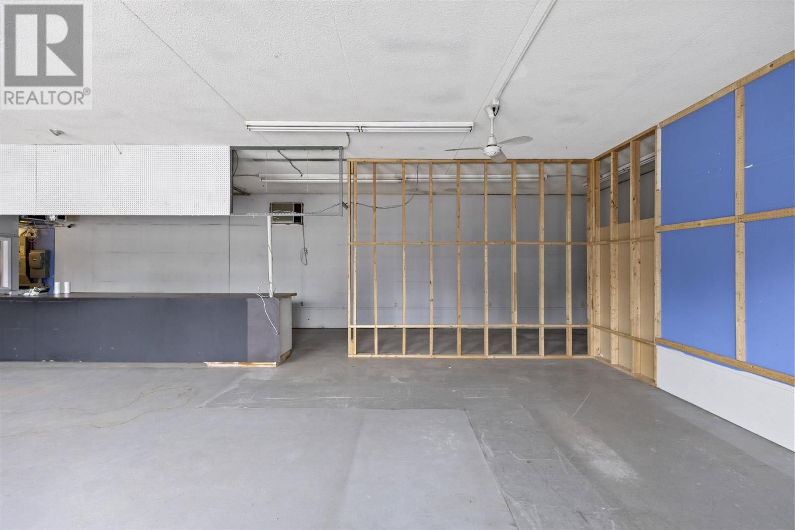 41 ALBERT ST Image 16