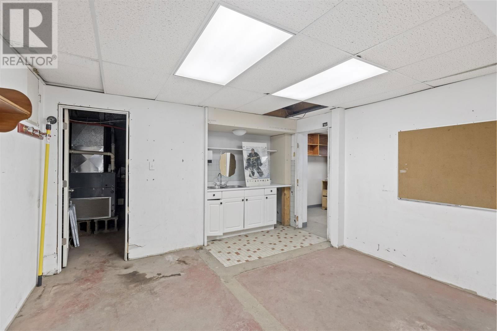 41 ALBERT ST Image 9
