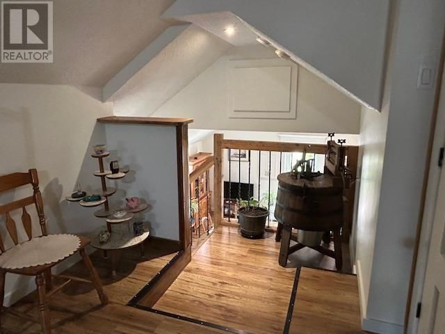 137 LEACOCK ST Image 22