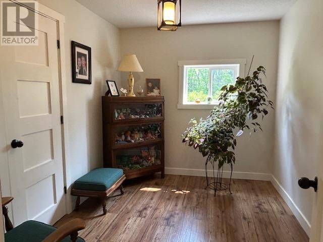 137 LEACOCK ST Image 23