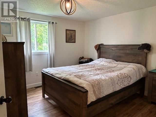 137 LEACOCK ST Image 24