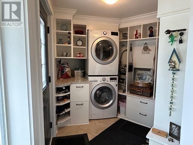 137 LEACOCK ST Image 6