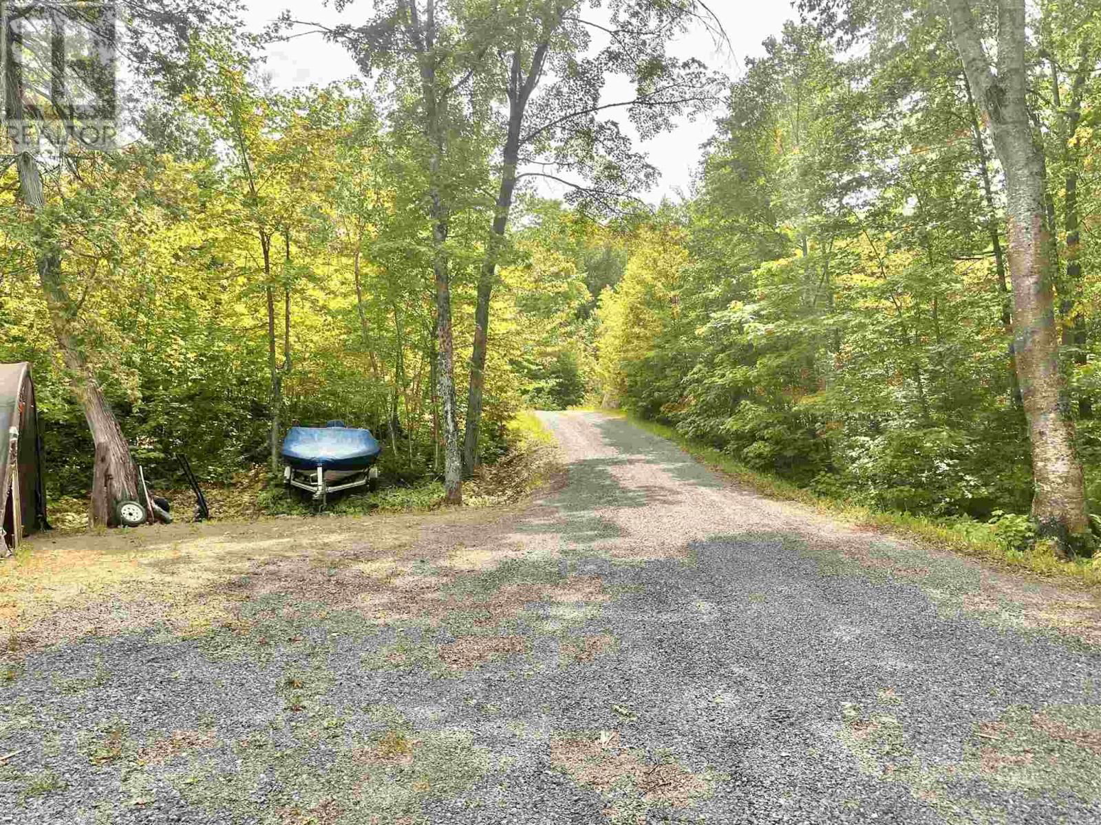 884 DUNLOP SHORES RD Image 50