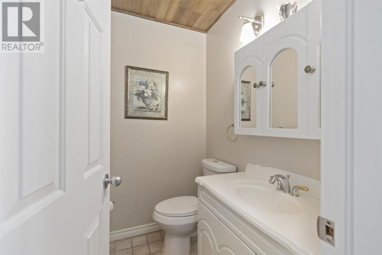 16 CHARLOTTE DR Image 22