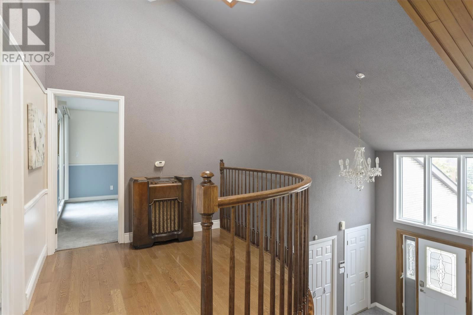 16 CHARLOTTE DR Image 23