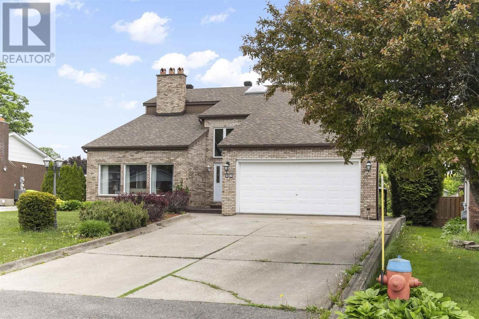16 CHARLOTTE DR Image 49