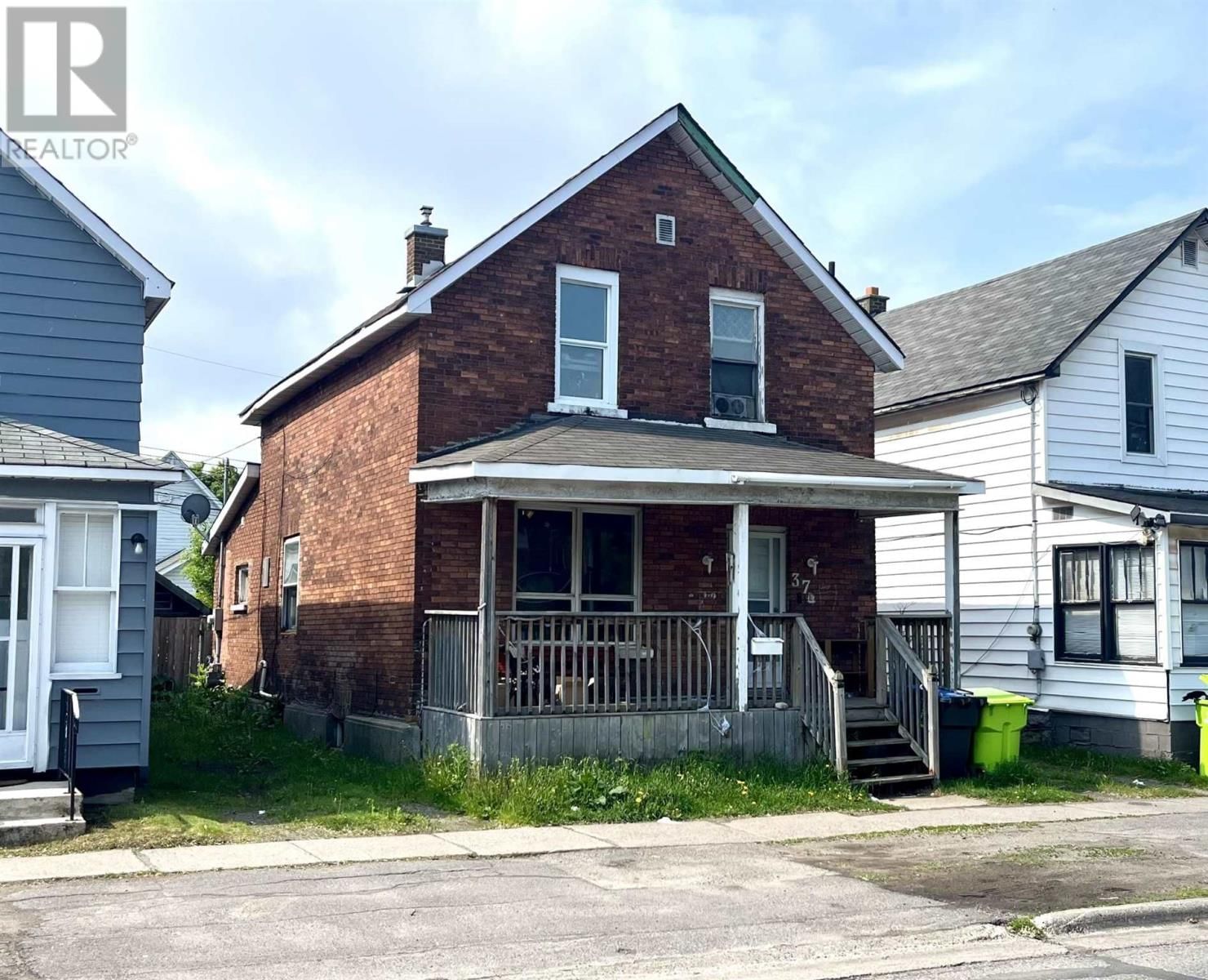 37 CATHCART ST Image 1