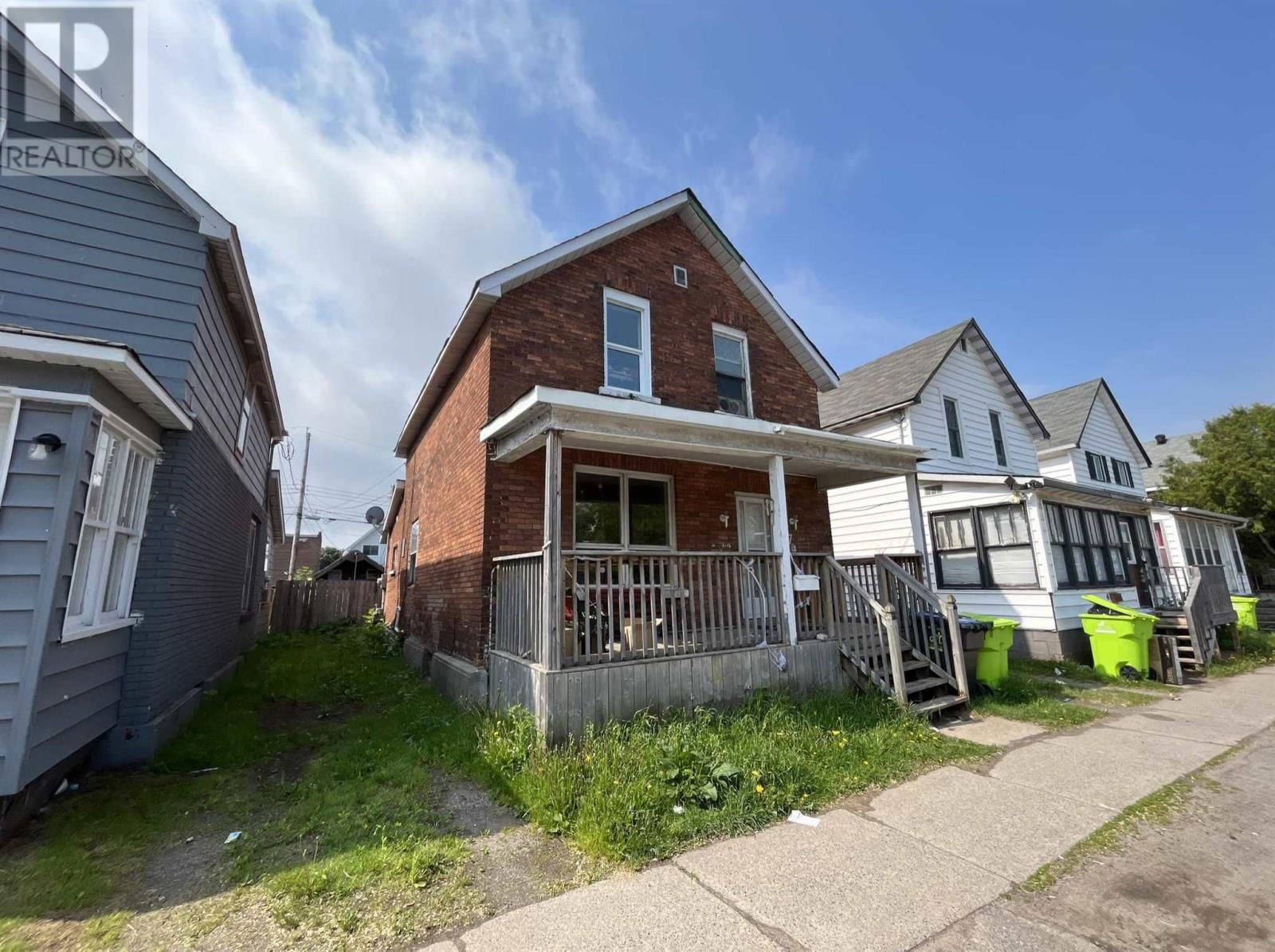 37 CATHCART ST Image 4