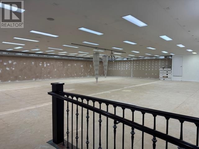 1281 GREAT NORTHERN RD Image 16