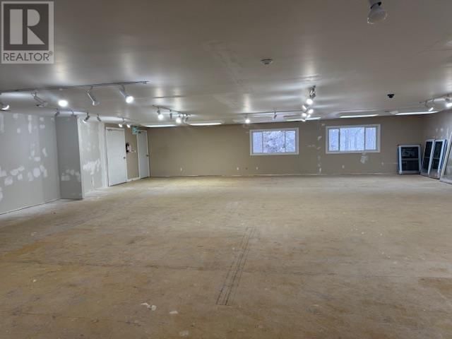1281 GREAT NORTHERN RD Image 19