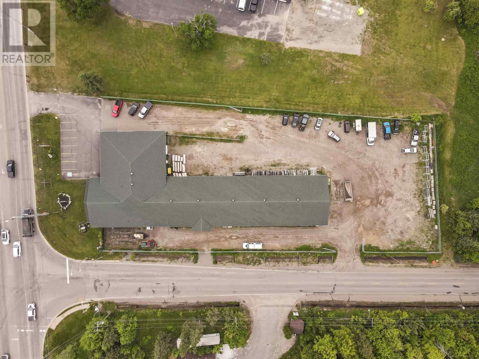 1281 GREAT NORTHERN RD Image 23