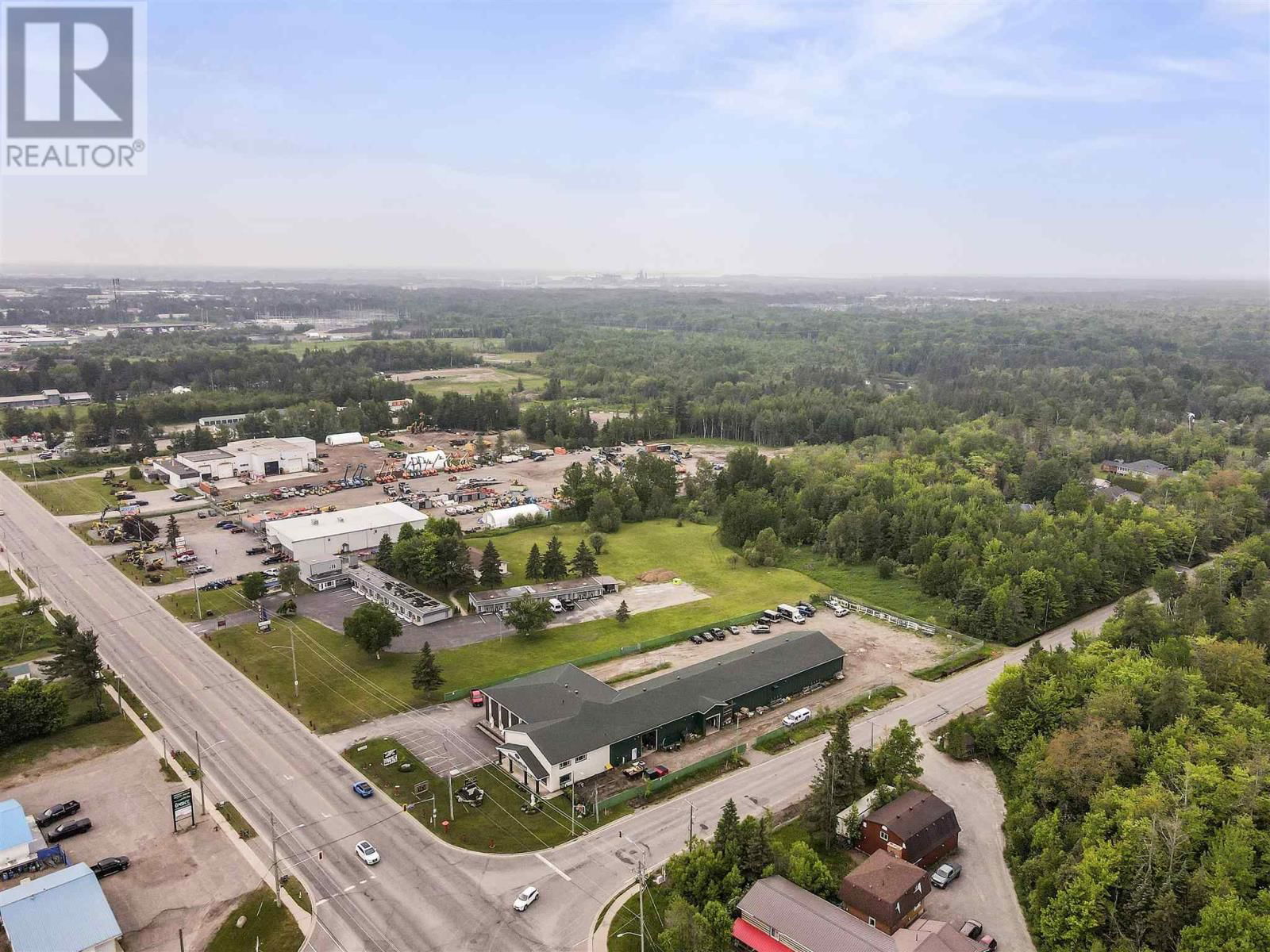 1281 GREAT NORTHERN RD Image 30