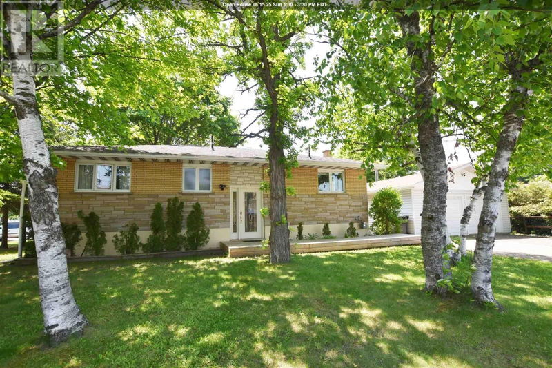 106 Knox Ave Sault Ste. Marie, Ontario