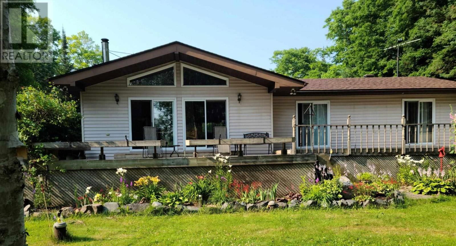 146 GRANT RD Image 4