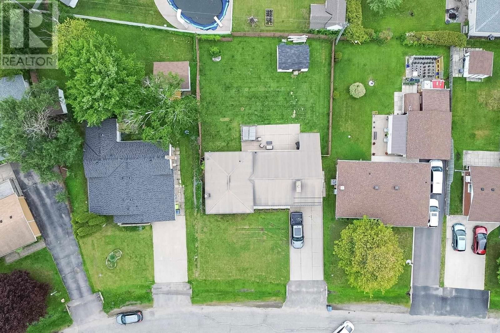55 PELICAN DR Image 12