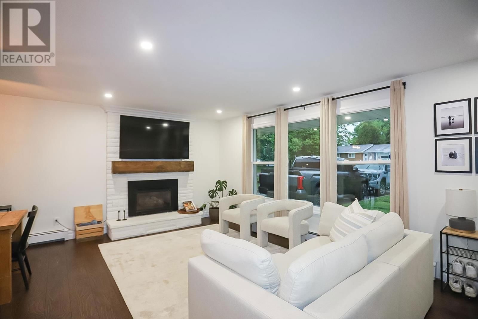 55 PELICAN DR Image 18