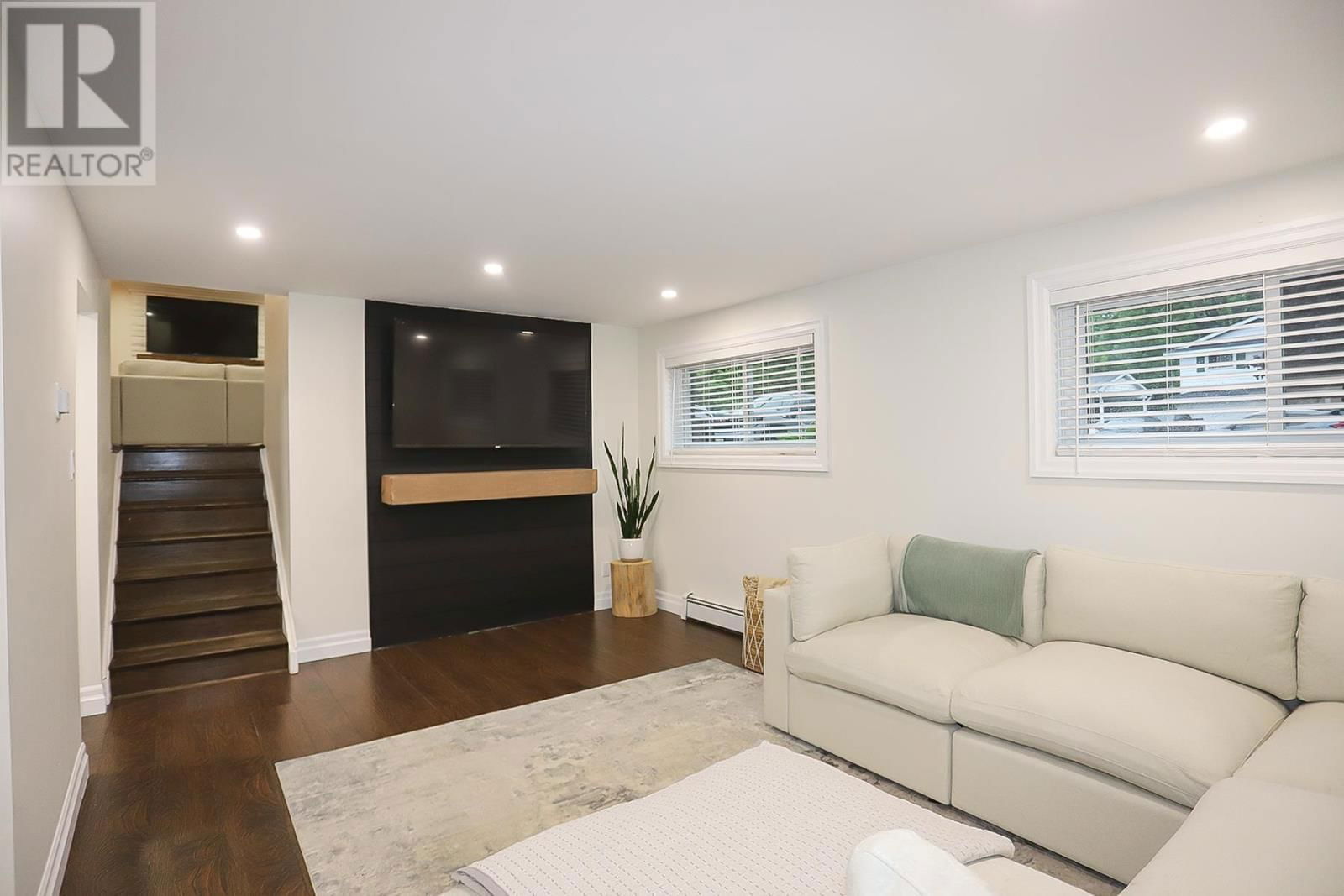 55 PELICAN DR Image 30