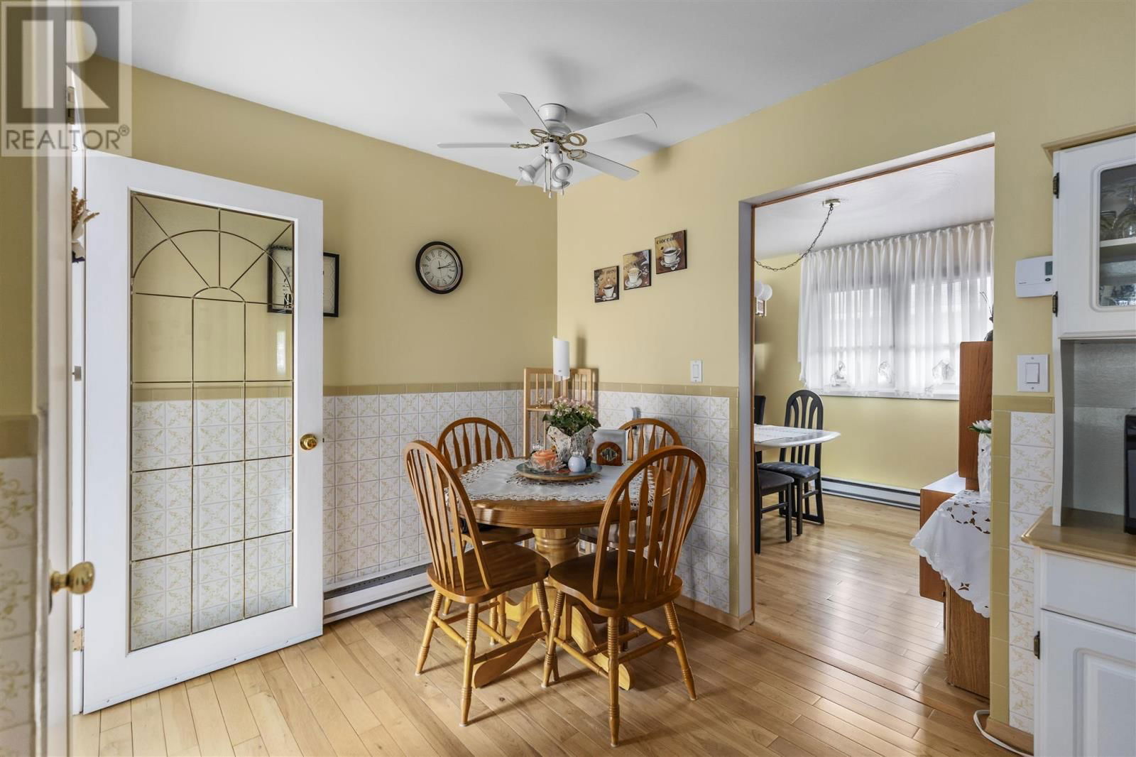 63 CAPP AVE Image 20