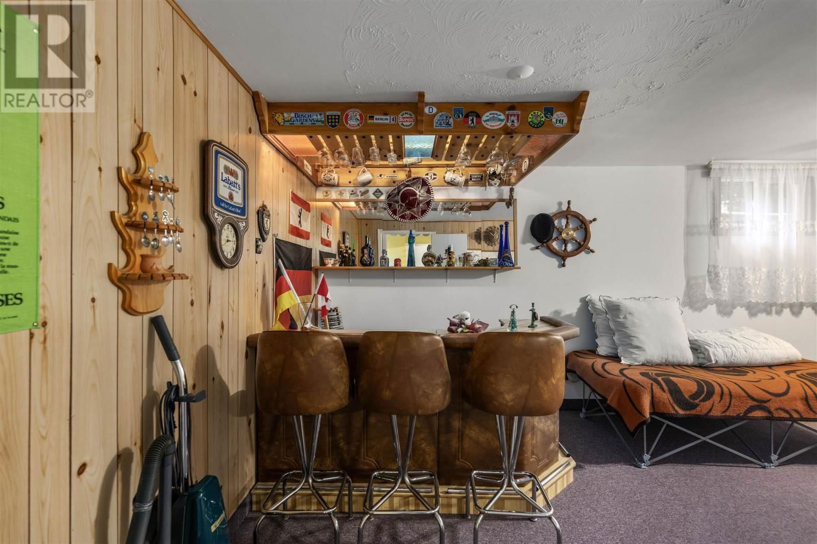 63 CAPP AVE Image 32