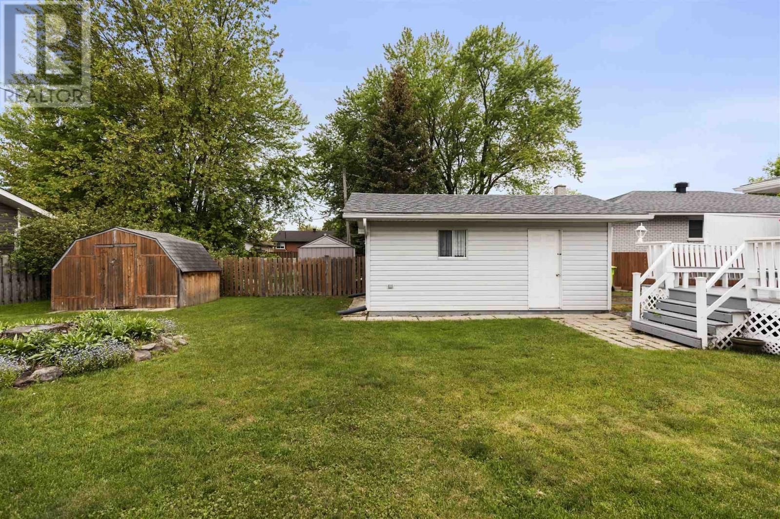 63 CAPP AVE Image 6