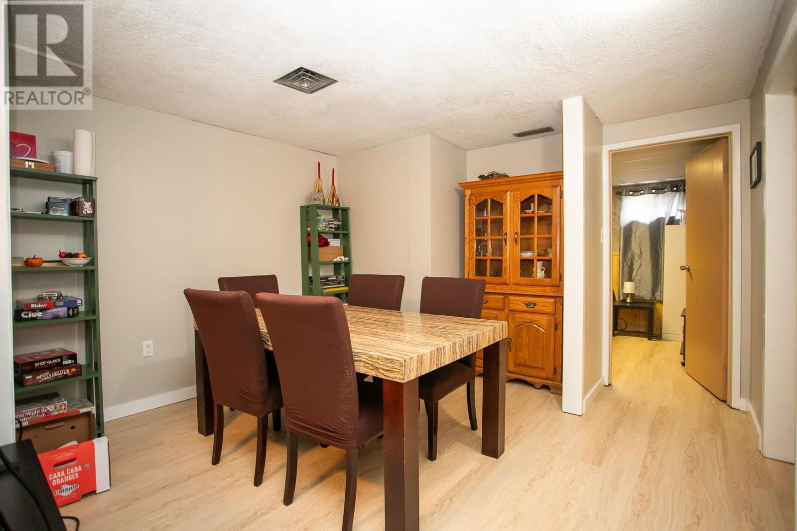 79 COPERNICUS DR Image 18