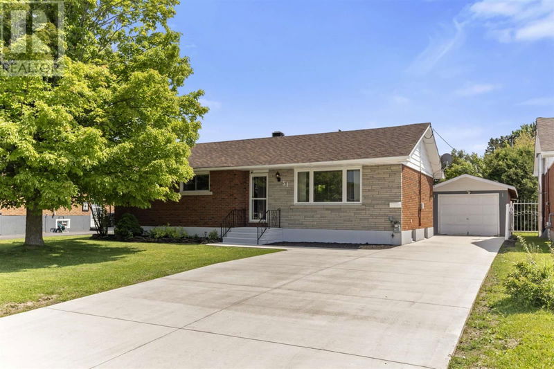 51 Paladin Ave Sault Ste. Marie, Ontario