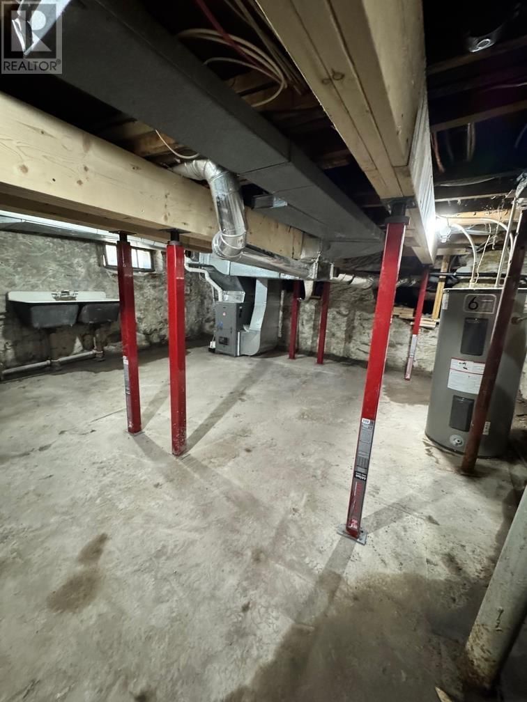 176 MARCH ST Image 18