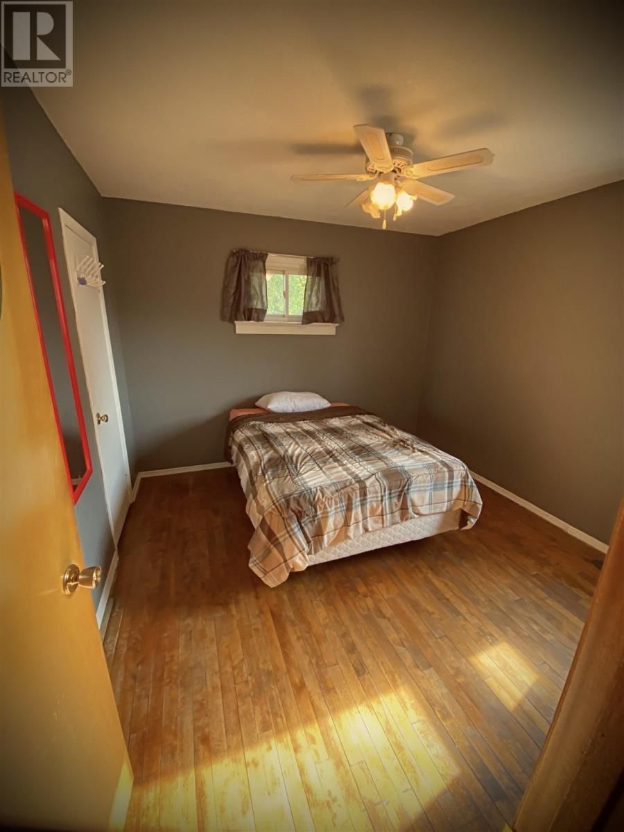250 PITTSBURGH AVE Image 6
