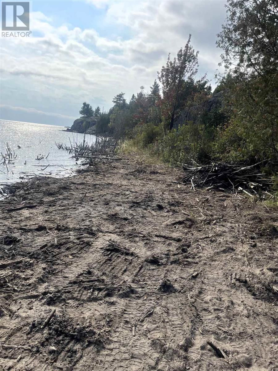 WALKER LN Image 10