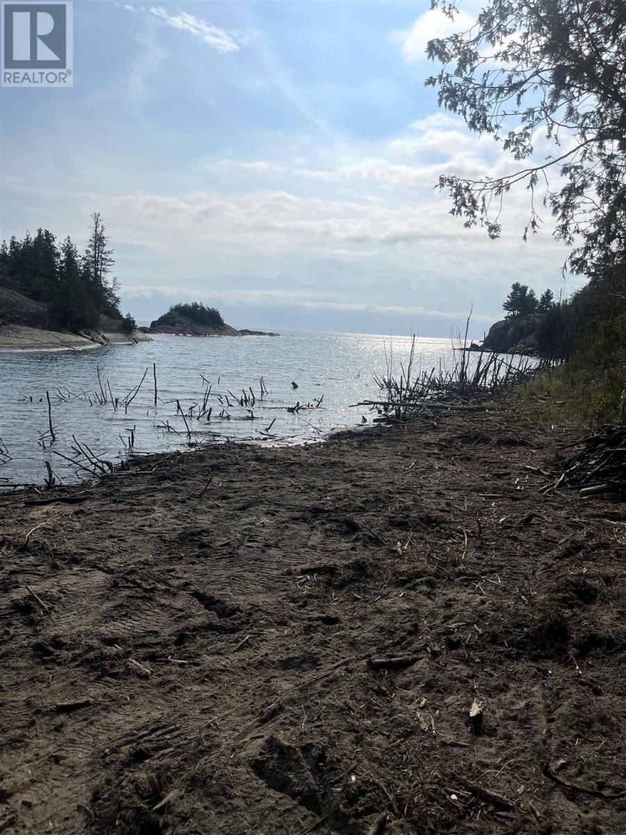 WALKER LN Image 11