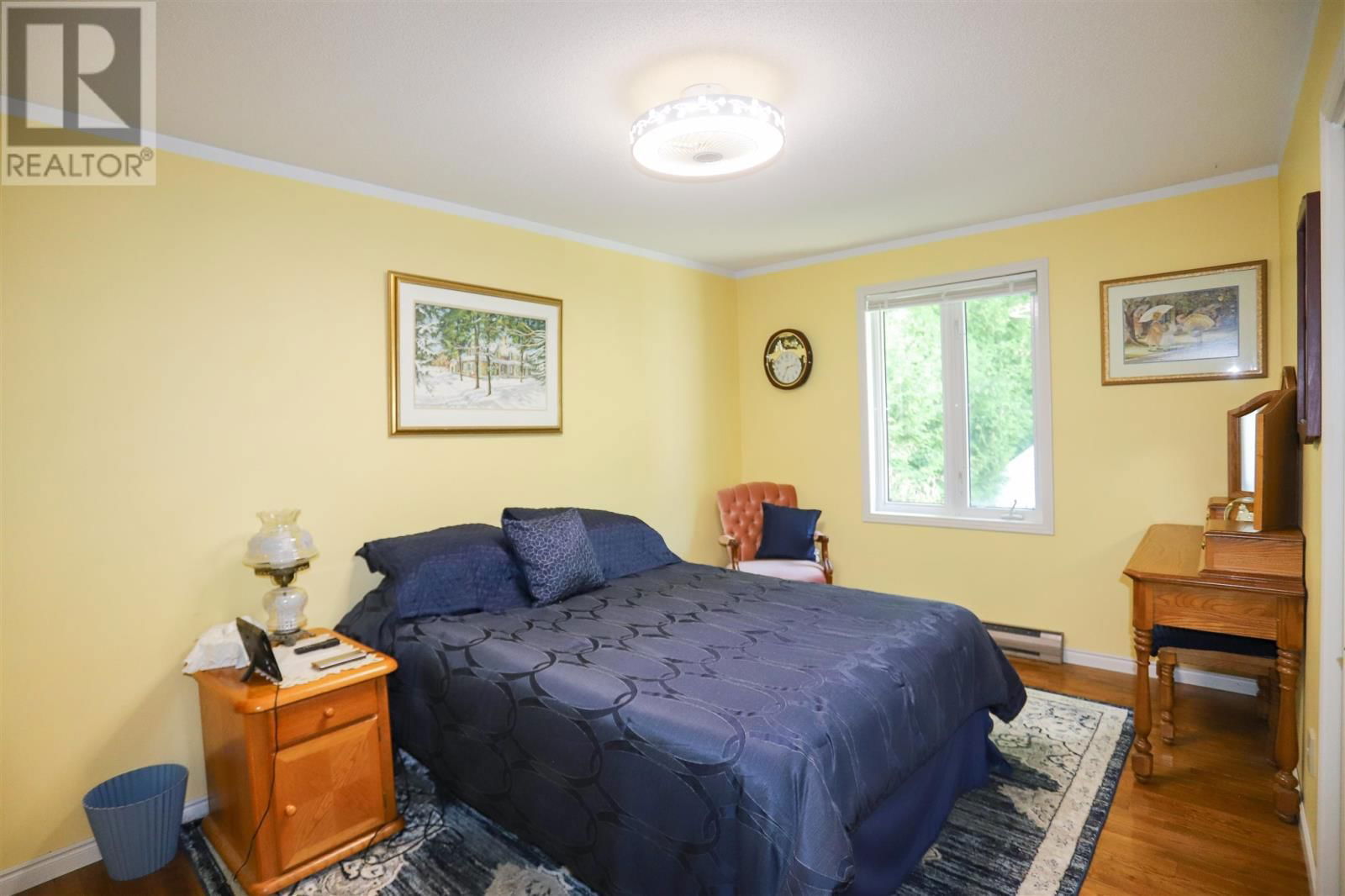1109 LAKE ST Image 23