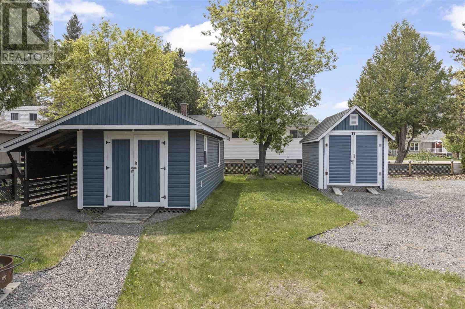 25 LONGVIEW AVE Image 45