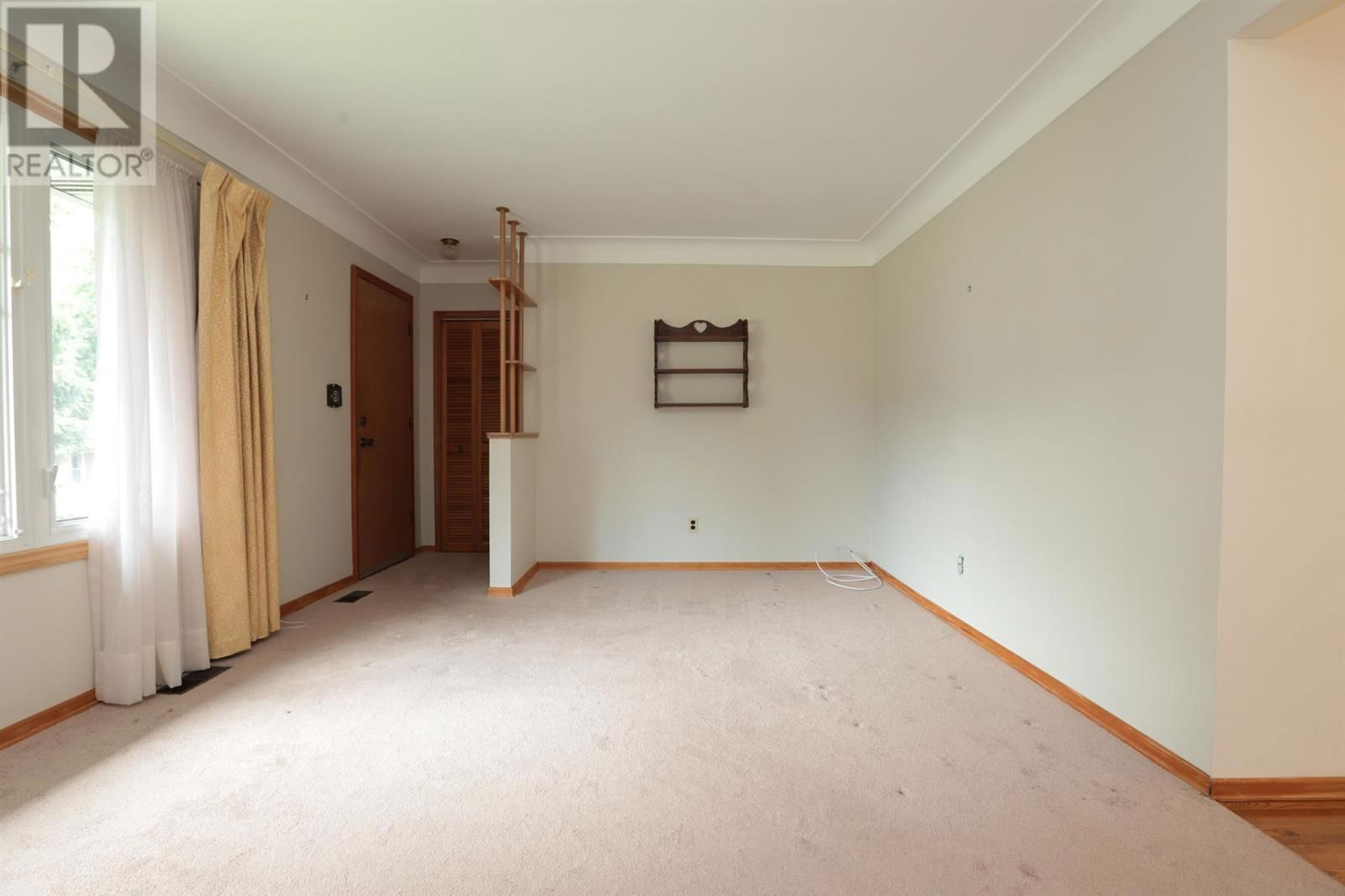 25 PRIMOSE DR Image 21