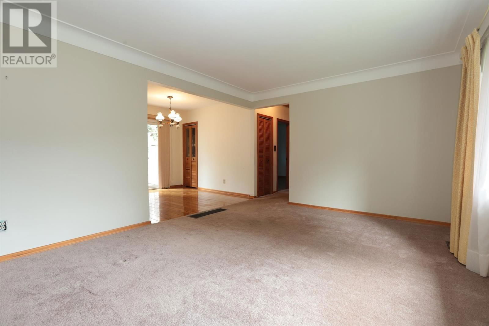 25 PRIMOSE DR Image 25