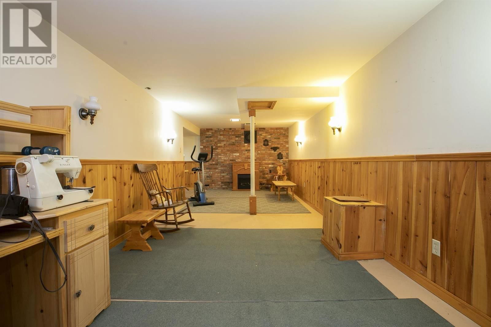 25 PRIMOSE DR Image 34