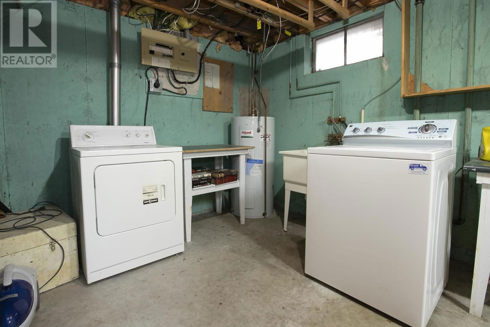 25 PRIMOSE DR Image 38
