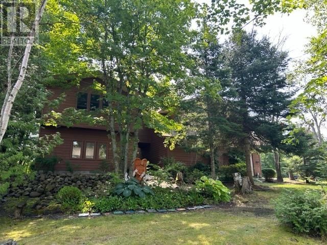 545A MISSION RD Image 11
