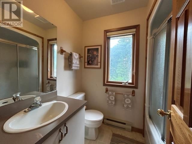 545A MISSION RD Image 22