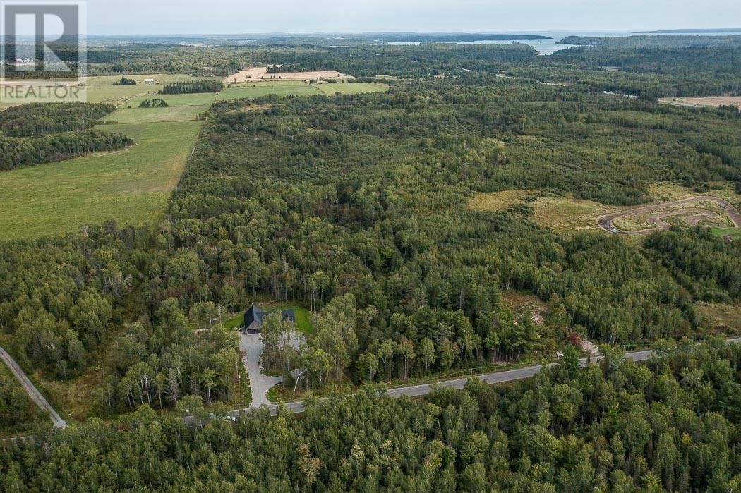 Property 6 - 6 MCKNIGHT ROAD Image 1