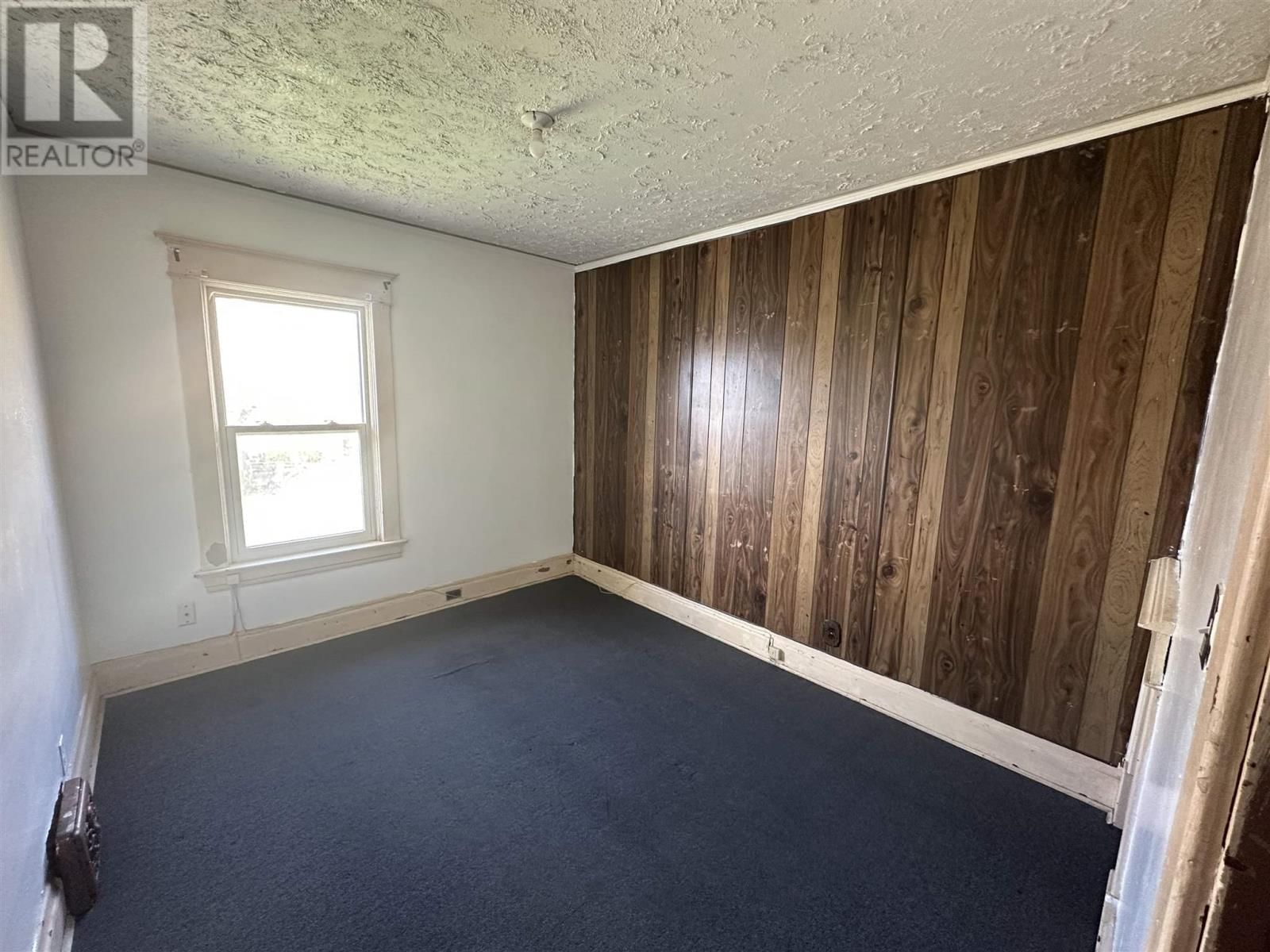 17 ABBOTT ST Image 10