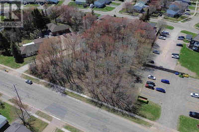 Image #1 of Commercial for Sale at Boundary, Sault Ste. Marie, Ontario