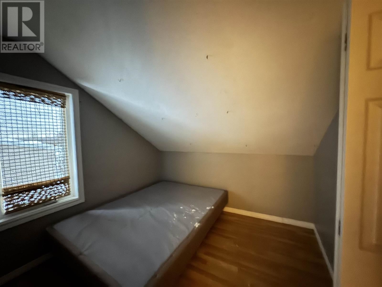 20 EDWARD ST Image 6