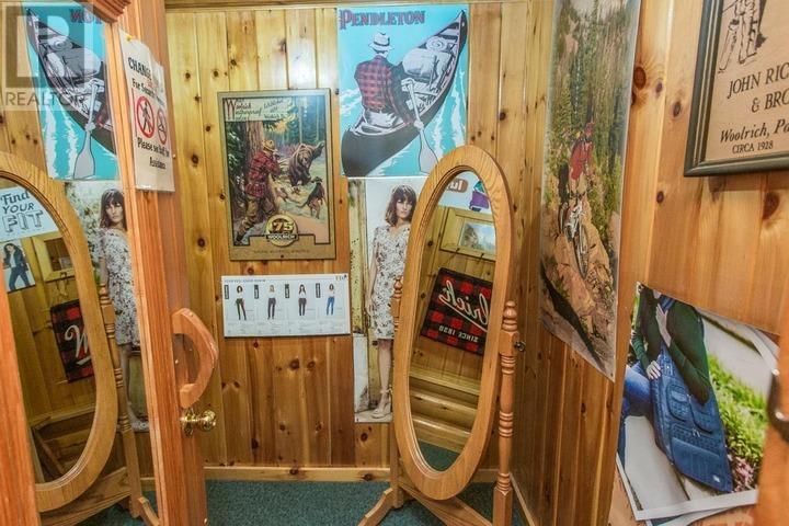 168 MAIN ST Image 30